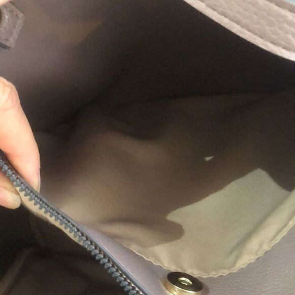 Nanette Lepore Mauve medium tote bag. - Picture 7 of 13